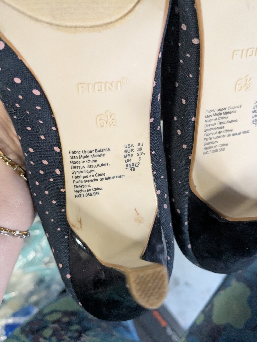 Perfect Perky Pumps! - Picture 6 of 6